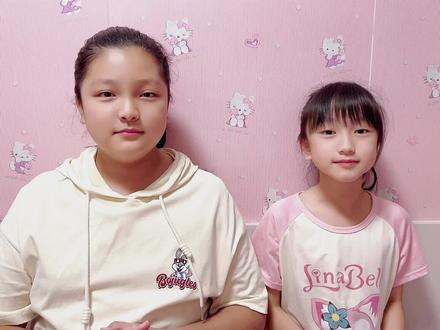 姐妹俩爆笑拆快递!拆到什么惊叫连连?最后连妈妈都说太好玩了! #拆快递 #手帐日常 #姐妹日常