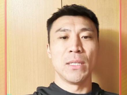 山东泰山球员郑铮助力2023步速之刻年度总决赛,11月18、19日,让我们相约讯博体育滨江足球公园,一起见证步速之刻年度总冠军诞生,不见不散#郑铮 #步速之刻6v6冠军赛 #步速体育用品 #武汉足球
