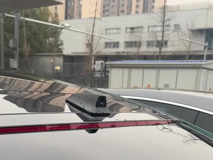 智界 R7 流媒体后视镜安装,这个还是感觉很香的。
26 款智界 r7 预留了安装位置,不需要拆掉高位刹车灯。#智界r7 #我的车 #开车日常 #鸿蒙智行