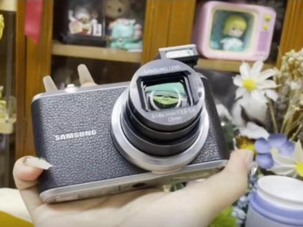 :三星wb350f
多功能相机可以当专业影像设备使用,可以WiFi,能轻松记录下来生活。又能当长焦相机使用可以拍月亮日出日落。#卡片机
推荐 #三星gc100 #长焦相机#三星#日落🌇