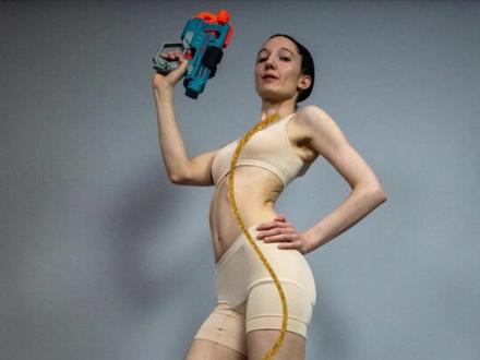 仰视角度人体 #板绘 #绘画 #绘画教程