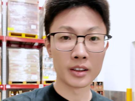 碳水化合物和糖有什么区别? 碳水化合物是什么?跟糖一样的吗?
营养师逛山姆讲清楚碳水化合物和糖的区别
手把手教你学会看营养成分表,轻松了解添加糖含量~
#碳水化合物 #糖 #配料表 #食品添加剂 #营养成分表怎么看