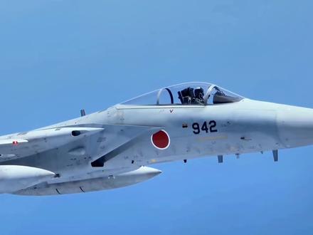 “坠海”的下场!日本F15送上门被歼15雷达照射成靶标!#硬核深度计划 #零基础看懂全球 #日本自卫队 #日本局势 #热点新闻事件