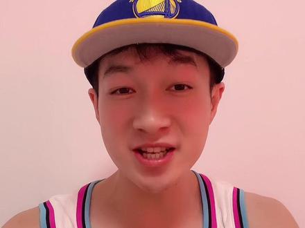 库里中国行时间:8月中下旬!为期三天! #安德玛 #库里中国行重庆站 #库里 #库里中国行 今年库里和球迷的互动会很多!