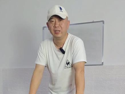 卡萨帝洗衣机怎么样
箱体软的对比视频供大家参考,请大家理性思考,不要被带节奏
洗衣机只剩箱体肯定都会晃动这是正常的,但都是有范围的,大部分主流品牌的洗衣机箱体强度都是可以的,都不会有这么大的晃动幅度,之前测的海尔纤美洗衣机也不这样,我不知道这是个例还是普遍现象;
洗衣机箱体强度差会影响整机的使用寿命,不要觉得它没有意义
#卡萨帝 #卡萨帝洗衣机 #滚筒洗衣机