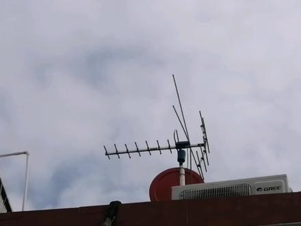 陵水模拟电视信号关闭了,地面波数字电视信号来了,支持数字电视信号输入的电视机可以直接用天线接收!可以看17个台