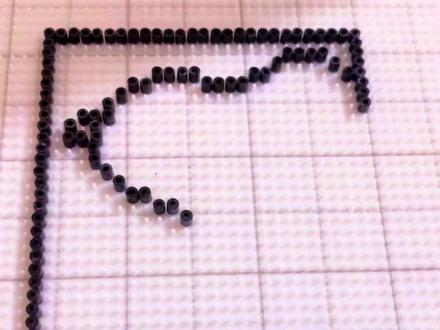 #拼豆图纸 #新手拼豆教程 #拼豆 #拼豆图案简单可爱分享 #我爱拼豆 好看的拼豆又来了,猜猜今天我拼的是什么呢?