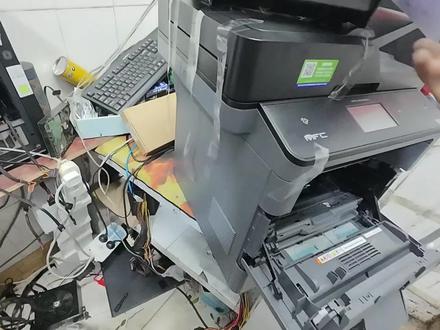 打印机打印有黑边,一招教你解决!#打印机维修#打印机技巧#打印机故障#打印机黑边