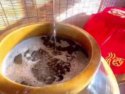 #传统工艺酿酒 @抖音小助手