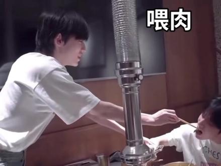 转眼间九年已至
希望你们一直甜蜜下去#文轩#碗盆