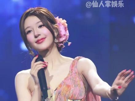 赵露思为了泰国粉丝,学习了好多泰语啊,好用心#赵露思 #追星 #泰国 #演唱会