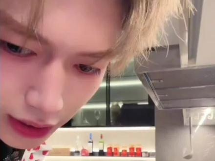 总结:不加生抽+手法 哈哈哈哈哈哈哈~#做饭 #理想男友 #节目效果 #放飞自我系列 #孙恩盛@孙恩盛 @香菜ㅤㅤ