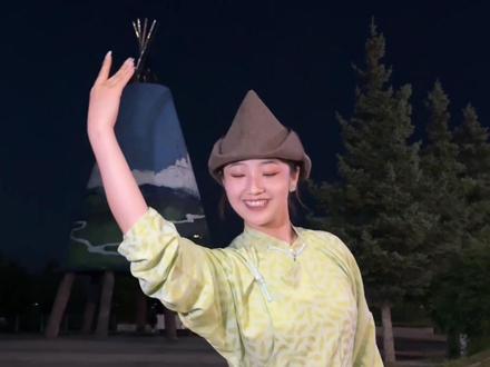 #舞蹈 #布里亚特 视频有点长~你们会耐心看完吗?🎈