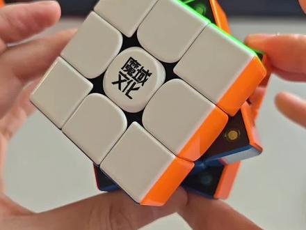 该换主力魔方了,魔域文化三阶魔方威龙V11se黑核20磁球轴磁悬浮魔衣版 #三阶魔方#魔域文化魔方 #威龙v11 #磁悬浮魔方