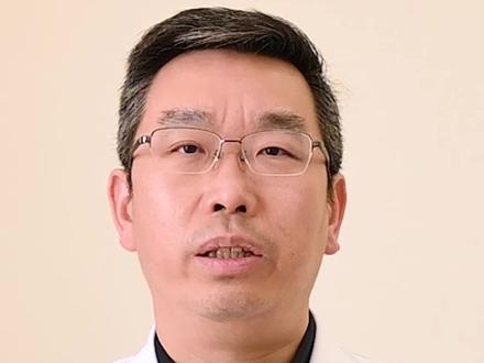 银屑病可以被治好吗?请听崔勇教授答疑解惑。更有银屑病患者3月海南公益行征集中,报名倒计时2天,报名方式请见置顶留言