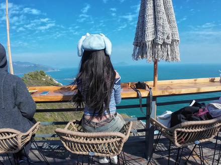 假装在巴厘岛🏝️
#望鱼岭 #西涌 #最美海岸线