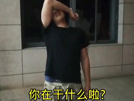 2的多一倍是4,那2的两倍是多少?我被考倒了⋯⋯