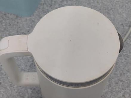 #电工 #维修 米家智能烧水壶坏了,拆开看看。欢迎前辈们指导!