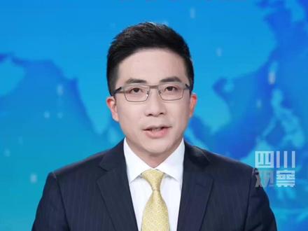 8月4日据央视新闻,#土豆的妈妈是番茄 被证实。中国农科院专家,通过高质量基因组数据分析证实,约1400万年前,同样是茄科的“类马铃薯”和番茄开始分化,约500万年后,类马铃薯和番茄又自然杂交,逐渐形成了带有薯块的马铃薯,类马铃薯是父本、番茄是母本。