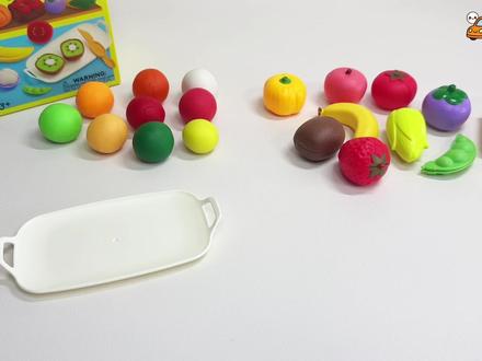 认识颜色|彩泥切切乐 🍎 彩泥果蔬切切乐
🥕 不同果蔬,切开是不一样的颜色
👶 用果蔬认识颜色,边玩边学
✔ 中文认知 + 英语启蒙
✔ 颜色认知+果蔬认知
✔ 适合 0–6 岁幼儿认知
📌 颜色系列持续更新中
喜欢记得收藏,反复给孩子看 👶✨
#水果切切乐 #彩泥玩具 #颜色认知 #儿童早教 #英语启蒙