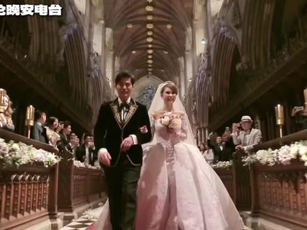 周杰伦结婚田馥甄«讽刺的情书»上热搜!毫无关联不耽误好歌爆火 #周杰伦 #田馥甄 #讽刺的情书 #触电 #周杰伦演唱会