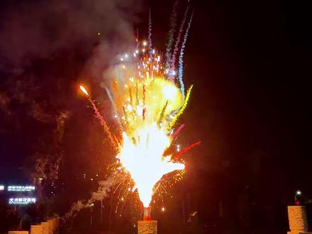 吉七彩,最小的七彩祥云,今天正式发布! #吉腾烟花 #吉七彩