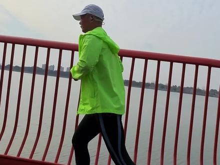 50岁慢跑跑多少配速比较合适#跑步#运动