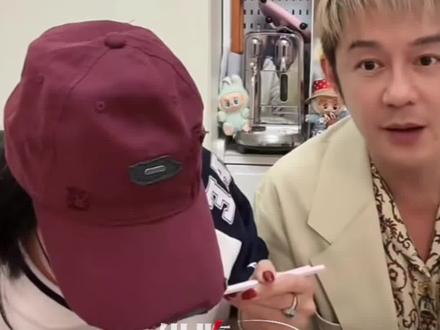 演员陈浩民夫妇滞留阿联酋数日后回国,讲述避难细节。#陈浩民 #蒋丽莎