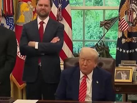 美债被集中抛售,特朗普作出决定,美联储将换帅,最大赢家已浮现 #硬核深度计划