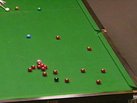 1982年斯诺克世锦赛,飓风希金斯单杆清台135,走路都带塞的男人 #台球 #斯诺克 #斯诺克世锦赛