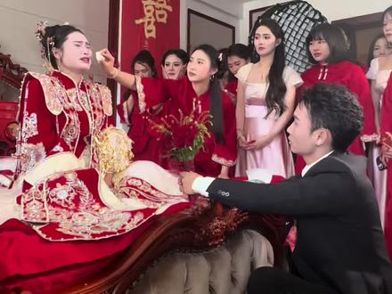 都是肺腹之言……#孔德攀灰姑娘婚礼 #告白#接亲#小阿兴#感人
@小阿兴(工作室》 @孔德攀3月23号24号婚礼活动 @灰姑娘宝妈22.23号结婚