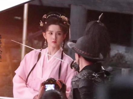 不许这么对我们可爱的芙妹!
#宋祖儿 #甄嘉芙 #表妹万福