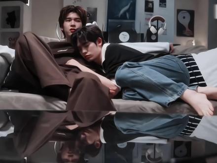 姐姐…
#teeteepor#怦然与你#CP#安利