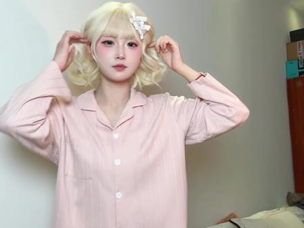 3秒学会美少女摇,编的太有感觉了#美少女摇 #舞蹈教程 #轧戏 #代旭进行曲 #抖音热门舞蹈计划