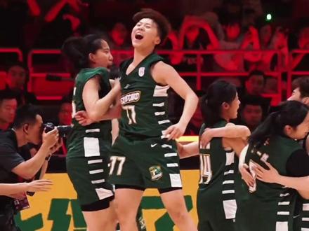 5月24日,东北师大附中女篮问鼎耐高全国冠军!