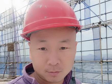 一入工地门,从此断红尘。