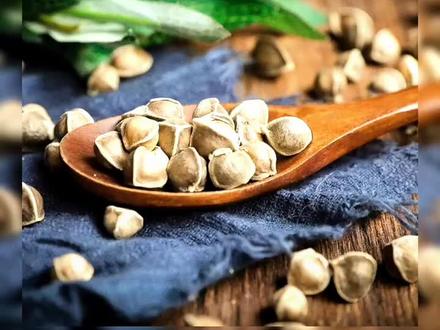 究竟辣木籽的副作用有哪些?适合什么人吃呢?#辣木籽 #副作用 #适合人群 #健康养生 #健康科普