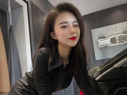 年少有为开奥迪 下一句是什么?#奥迪 #姨圈