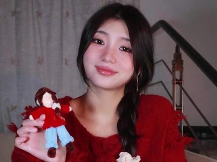 嘿嘿闺蜜亲手做的人偶,你们没有吧#挑战 #手工 #扭扭棒 #日常vlog