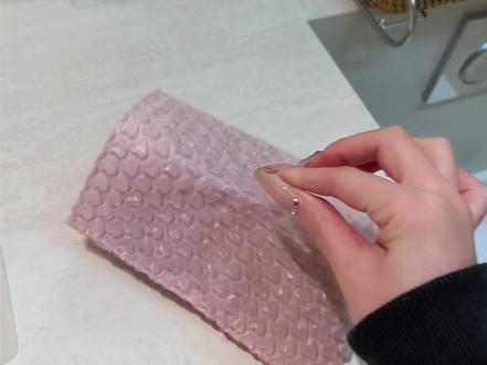 妈呀!终于蹲到Maffick修容盘的大羊毛了,一盘搞定所有妆容!淡颜早八人不能没有它,关键还送3支刷子,这真的忍不住啊!#美妆#超便宜超划算#平价彩妆#学生党必备 #好物推荐🔥