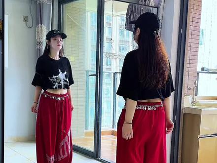 背面完整版请关注@楚楚~起舞💃🏻 北京的金山上广场舞背面完整版慢动作分解口令教程#北京的金山上#楚楚爵士广场舞#广场舞教学#舞蹈分解教学视频