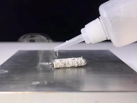 你敢相信吗?华子搭配502胶水,竟然有如此强大的修复力#高手在民间牛人无处不在 #创意发明 #有趣的创意 #是时候展现真正的技术了 #生活小妙招