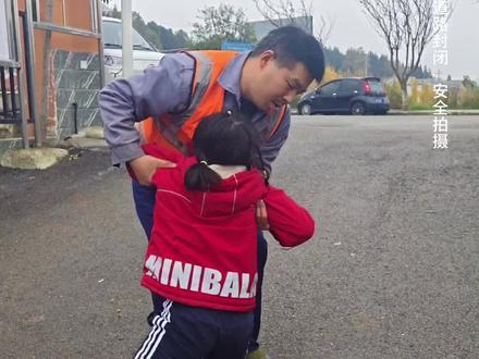 我的爸爸是环卫工#催泪感人短剧#正能量情感短剧#这么拍加我一个