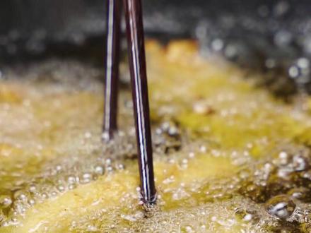 春节要到了! 这道上桌就光盘的炸肉一定要学起来哦!