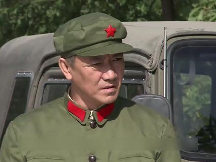 军人为报恩把女儿送给战友,18年后母女重逢,丈夫百般阻挠相认 #在那遥远的地方 #解说 #军旅 #李幼斌 #殷桃