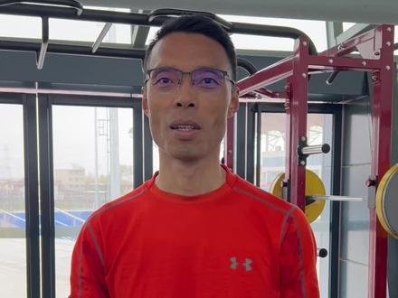 最大力量是体能的强大基石,如何知道自己的最大力量。山博士提供一个非常实用准确的最大预测公式,让你轻松快速找到1RM。#山博士体能 #体能训练 #预测 #体能测试 #抖音全民健身计划