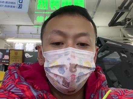 内存频率如果有人告诉你差的不大,在频率选择方面你还会买那个高频率的吗?我就告诉你,这个东西也没有必要,差不多就行,不要听他什么评测软件天花乱坠,要不然卖给谁。内存分ddr4ddr5.2400.2666.3000.4800.5200.6000#内存频率怎么选#电脑知识教学 #内存条 #抖音小助手