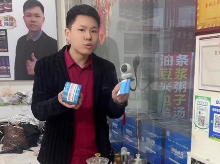 #焊接款篷布胶带 #篷布胶带 焊接款,篷布,修补胶带采用轮胎胶技术效果非常好,粘完以后根本就抠不下来