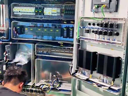 PLC实物接线大全,全彩图讲解,赠送教学视频,想要的点击视频左下角小黄车直接下单#电工 #plc