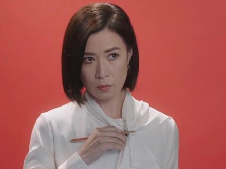 Man姐霸气救场,再赢一役!#新闻女王#佘诗曼